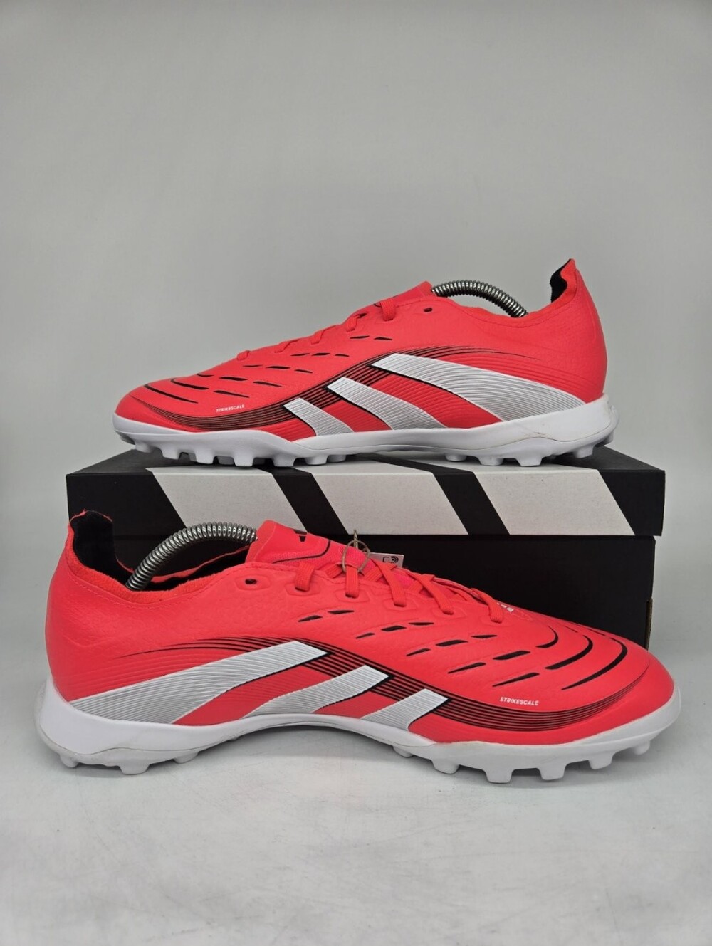 adidas Men's Predator League Turf ID3769 Lucid Red Soccer Cleats Size 11.5 - Picture 4 of 8